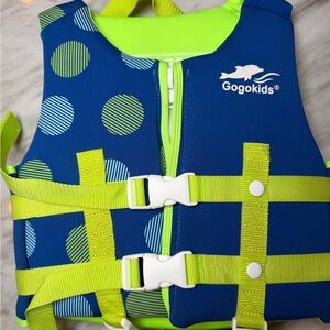 GogoKids Blue and Green Kids Swim Vest